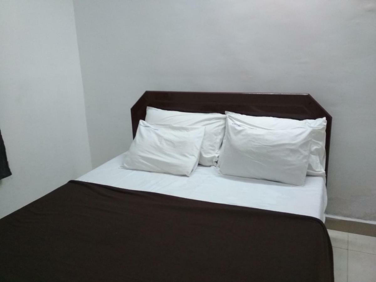 Nayath Serviced Apartments, Homely Stay For Families Since 2011, Secure & Centrally Located, Homely,Simple & Cosy Tirupati Exterior photo